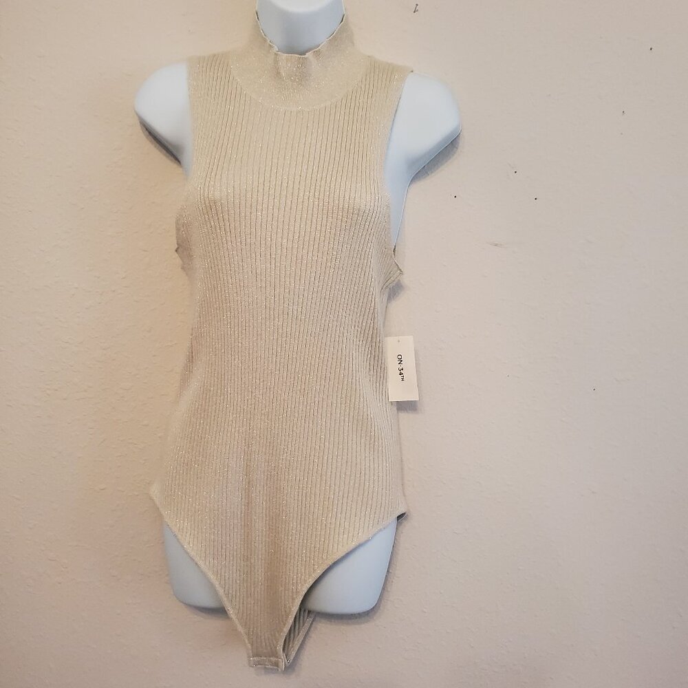 NWT On 34TH Women's Sleeveless Mock Neck Bodysuit Gold Holiday Sweater, Size L. - Picture 3 of 12